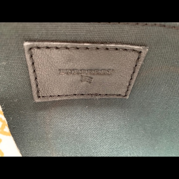 Vintage Burberry leather bag - Picture 4 of 13